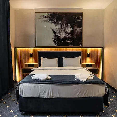 Hotel Astral 3*